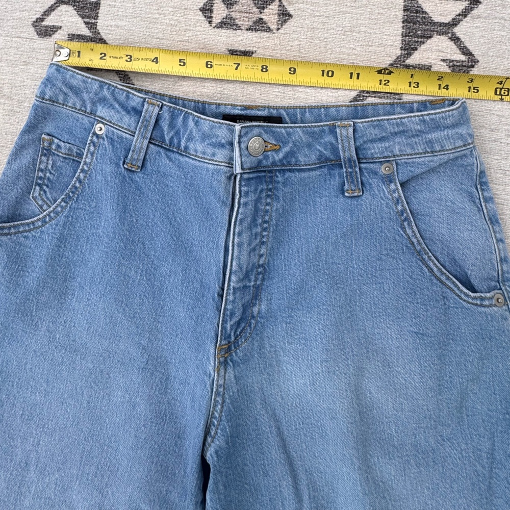 BANANA REPUBLIC Light Blue Mid-Rise Barrel Jeans Size 28/6 - Picture 2 of 6